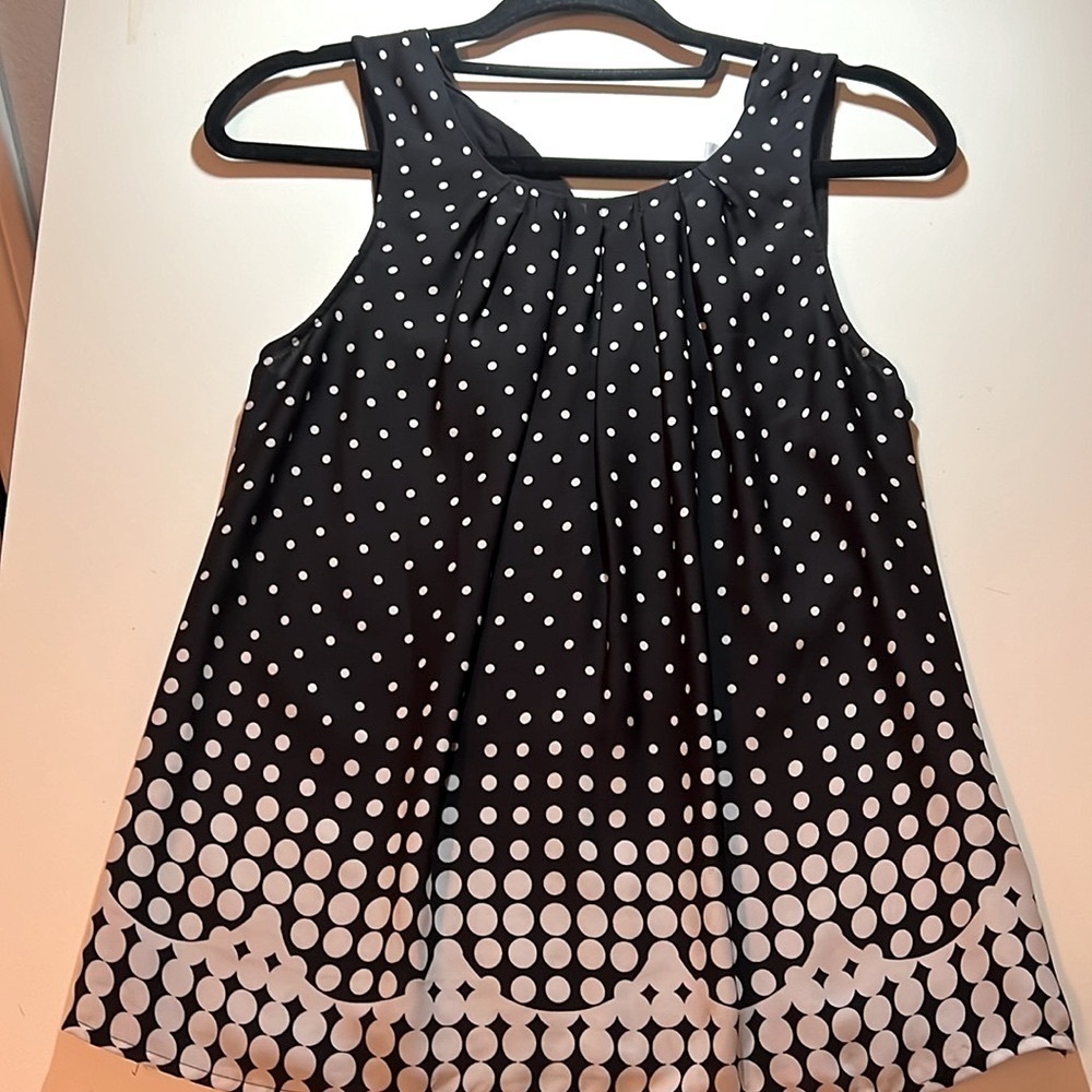Elle polka dot sleeves blouse top size XS 100% rayon